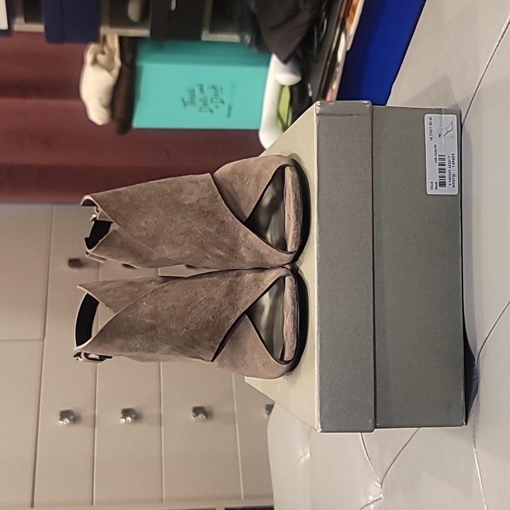 Women Sandals